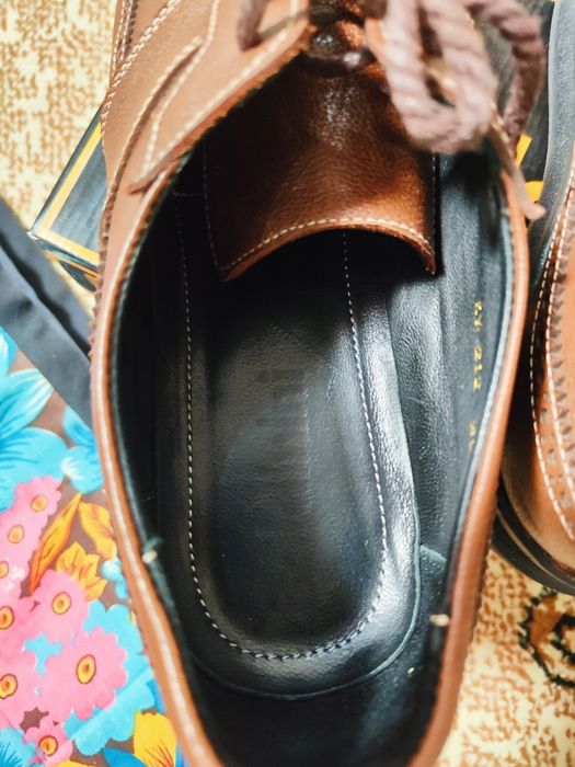 Tufli sotiladi !!!  r:42