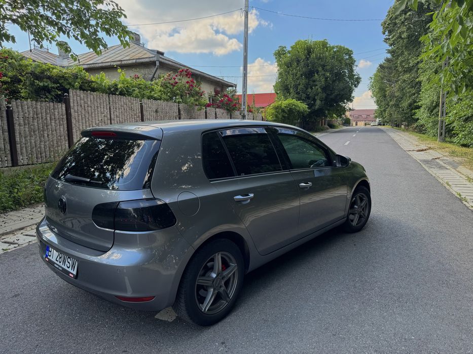 VOLKSWAGEN Golf 2012 — imagine 3