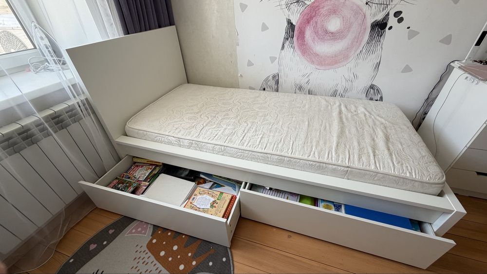 Продам односпальную кровать