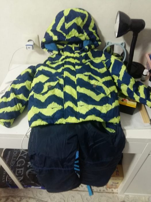 Продам детский  комбинезон для мальчика