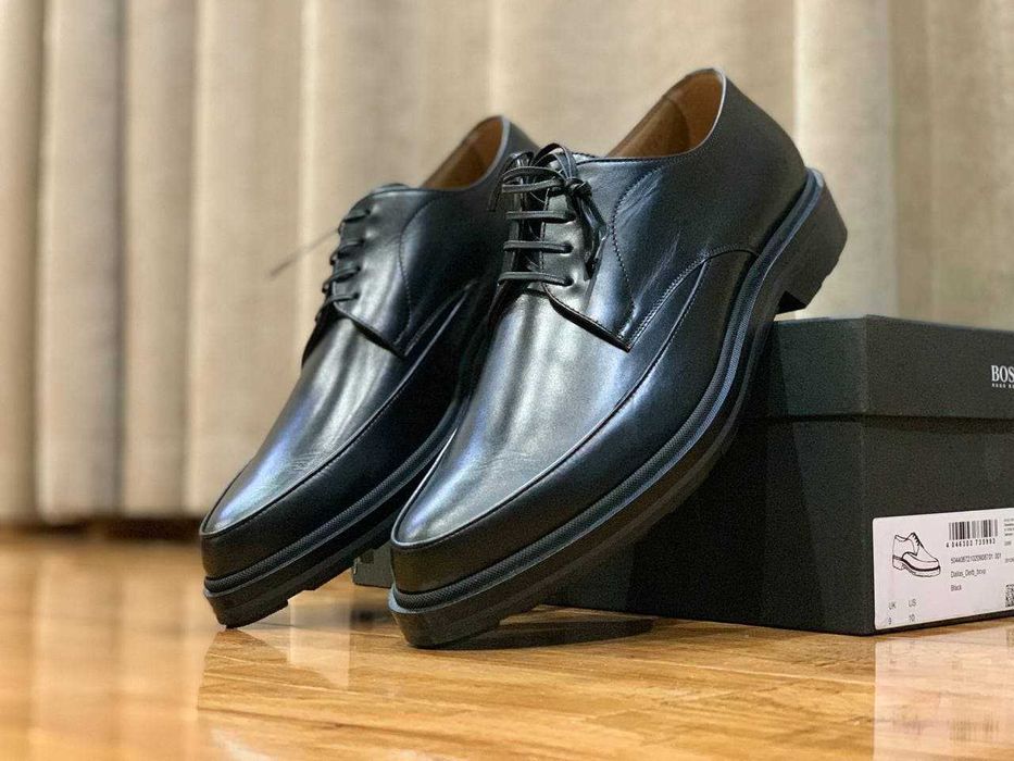 Hugo Boss кожаные туфли-дерби Италия РАЗМЕР 43
