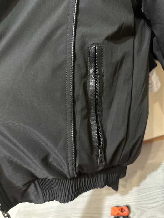 Продам куртку