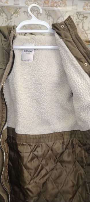 Женские, качественные куртки. 44-46 размеры.