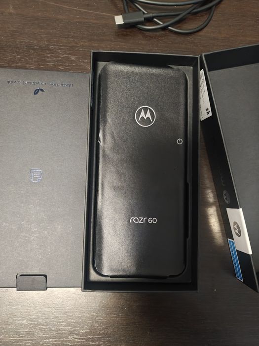 motorola razr 60