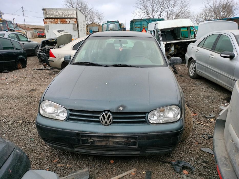 Dezmembrari  VW GOLF 4  1997  > 2006 1.6 Benzina