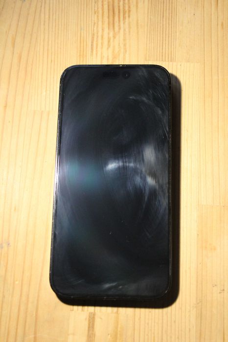 iPhone 14 Pro Max Space Black + 8 Huse