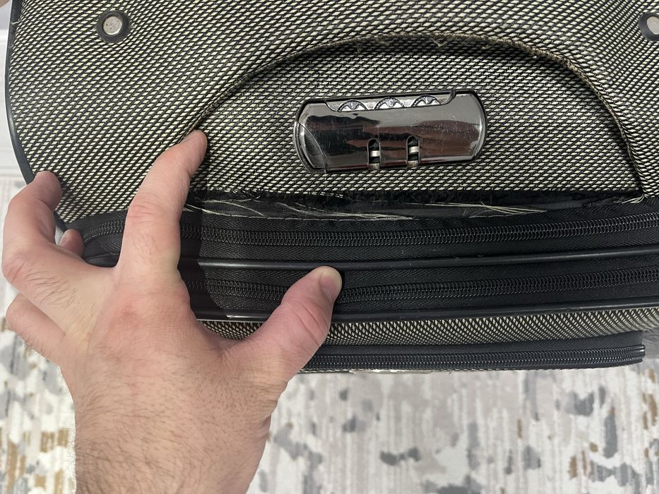 Продам 2 чемодана за 10 тыс тг