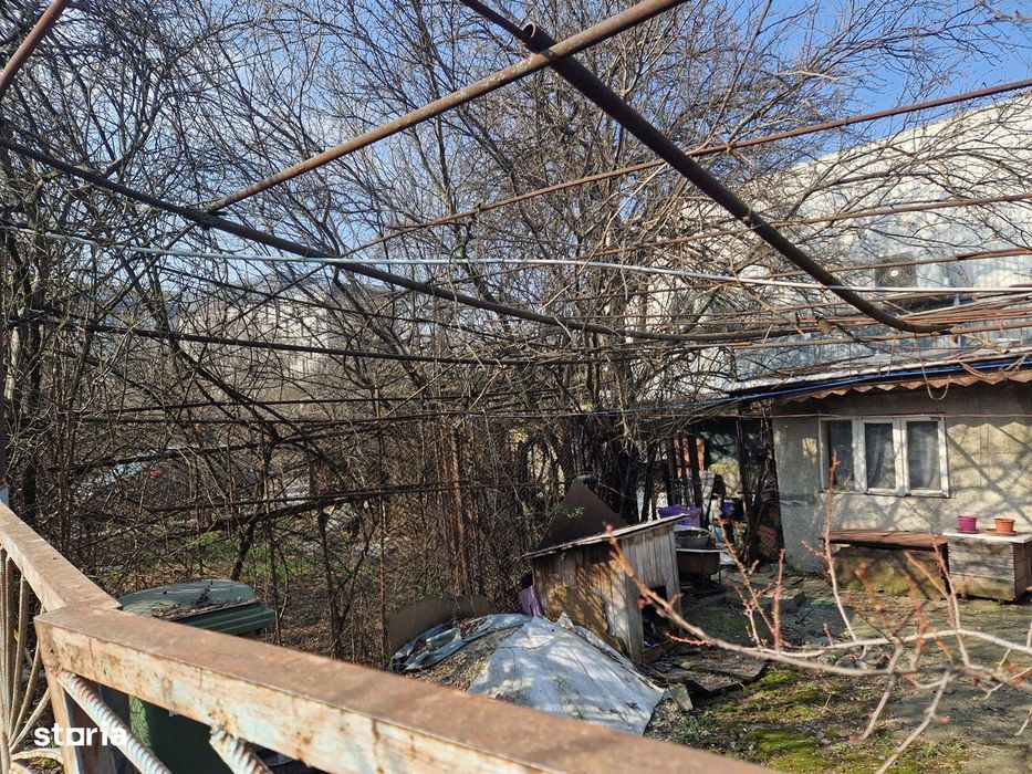 De vânzare casă demolabilă