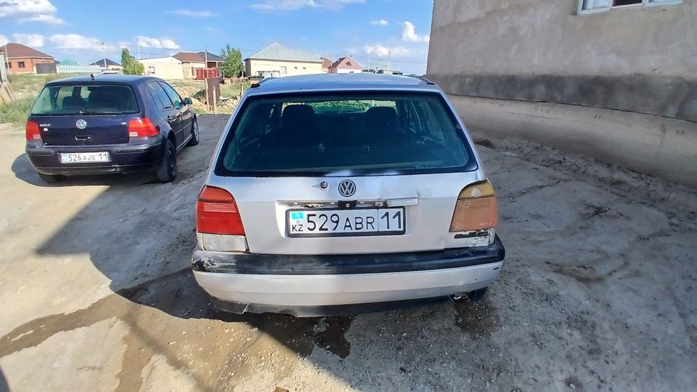 Срочно сатам 300 К