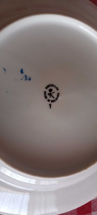 Български порцеланови чинии