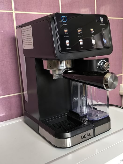 Кофемашина DEAL CM5600