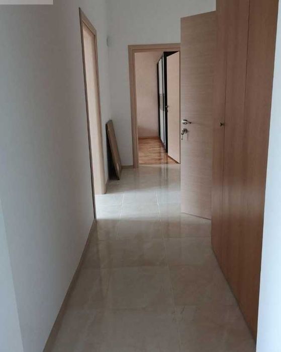 Тристаен ап. под наем в кв. Красно село