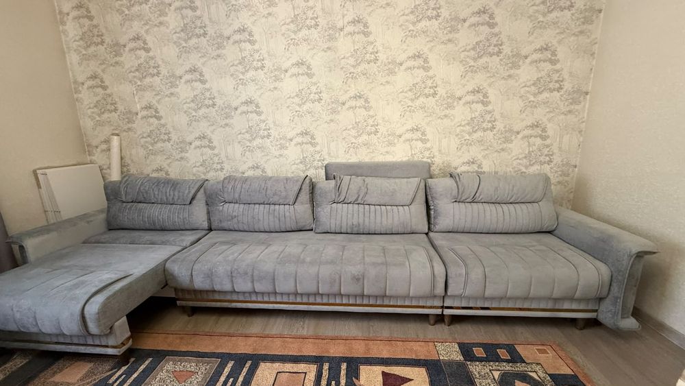 Продам диван хорошом состояние