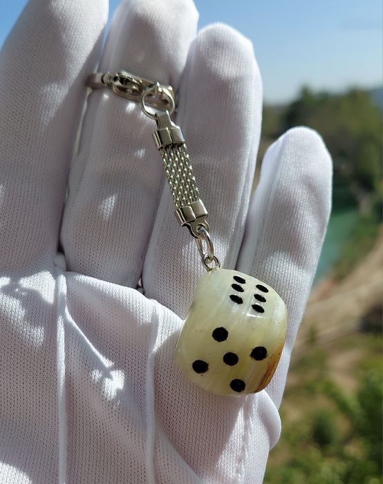 Брелки Кубик Рубик из натуральных камней.