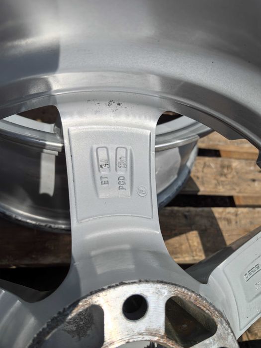 17 цола 5 х 120 мм БМВ Е46 / Е90 / Е87 / ЕФ30 / ЕФ20 - Спорт Пакет