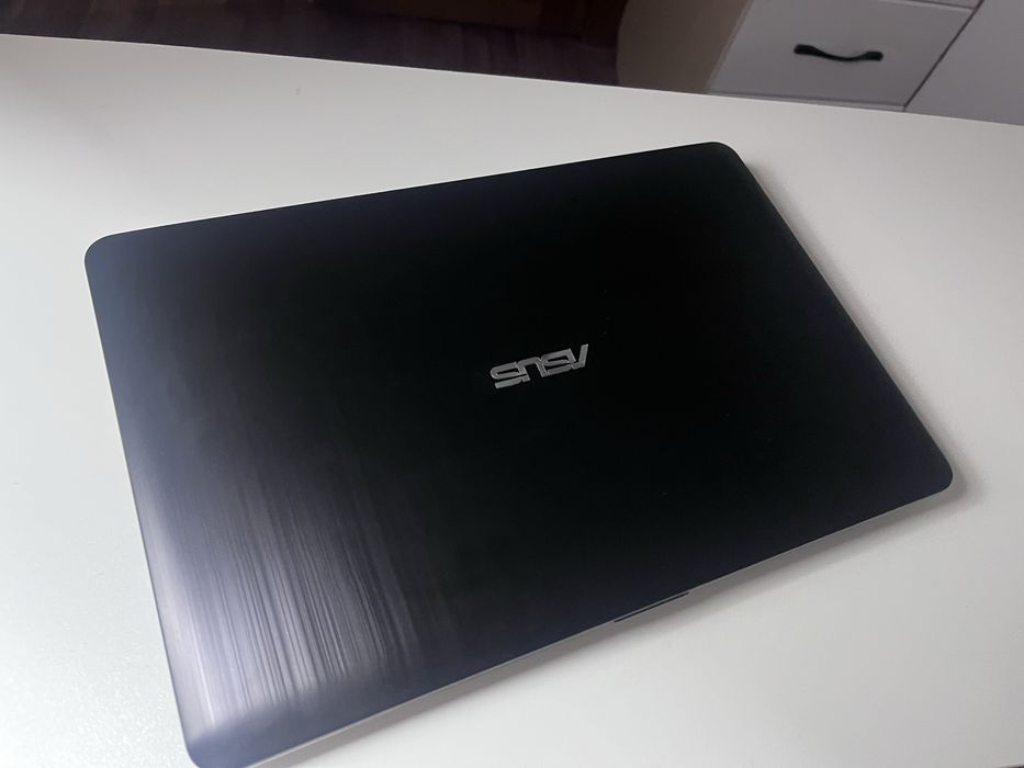продам ноутбук asus