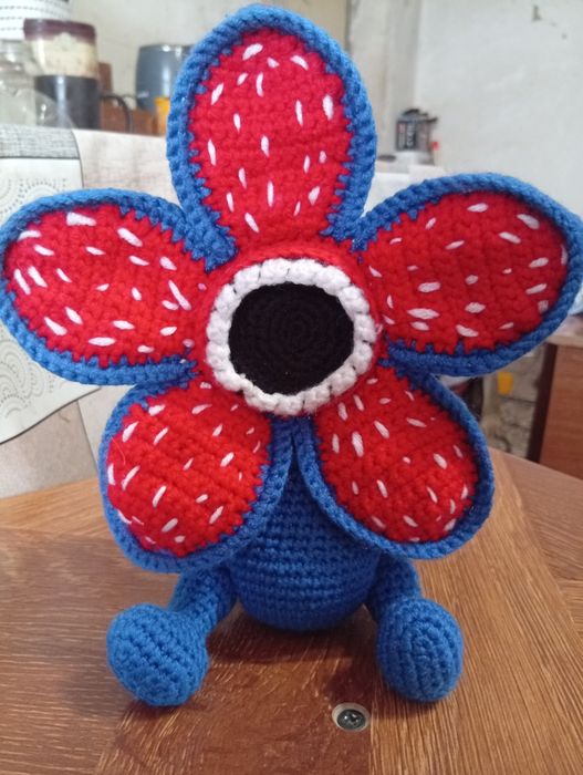 Демогоргон вязаная игрушка