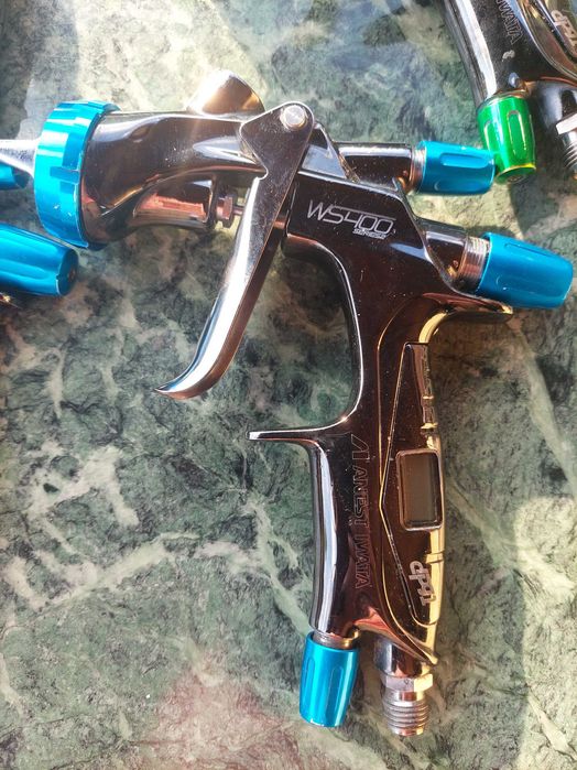 Pistol de vopsit, Anest Iwata Pininfarina WS-400, LS-400