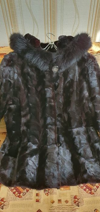 Шуба норкавая бу