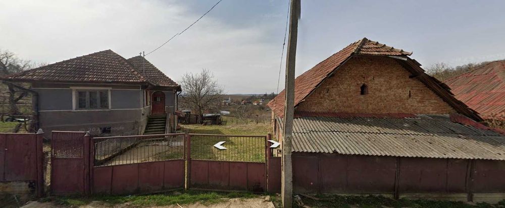 Casa si anexa cu teren si gradina generoasa - Oportunitate unica!