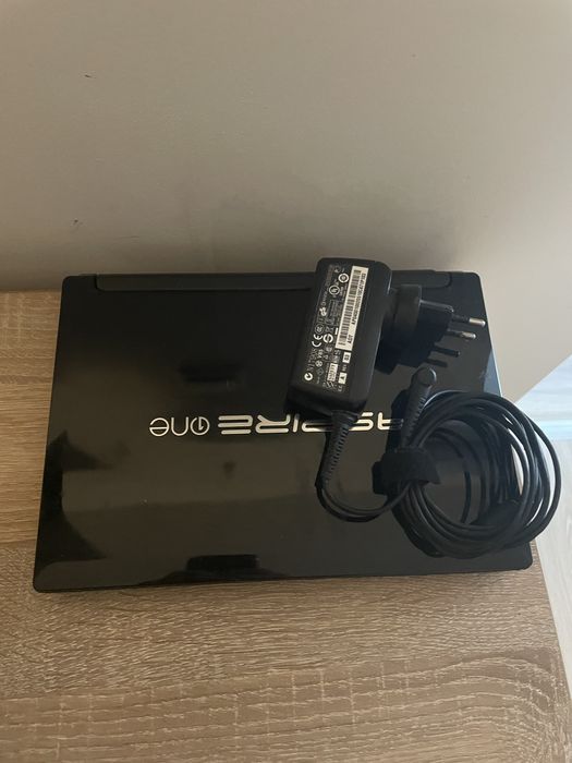 Laptop Acer Aspire One D260