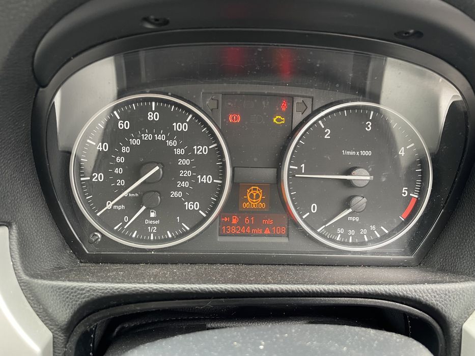 Dezmembrari bmw e90 lci 320d n47 lci piese motor stopuri lci spate