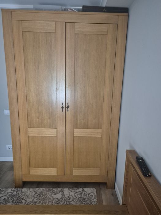 Dormitor din lemn masiv stejar