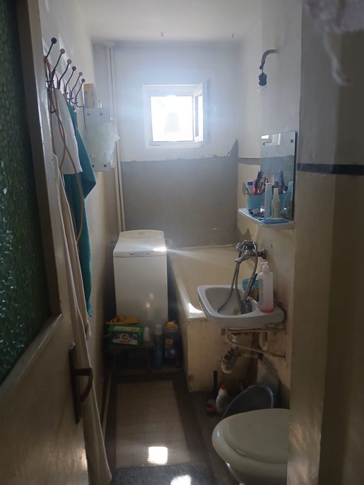 Vand apartament zona Vlaicu