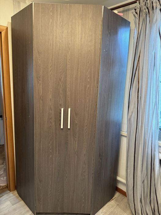 Угловой шкаф ……….