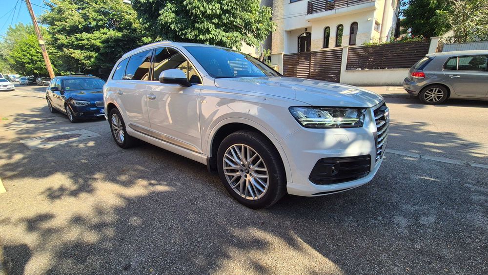 Audi Q7  3.0 TDI