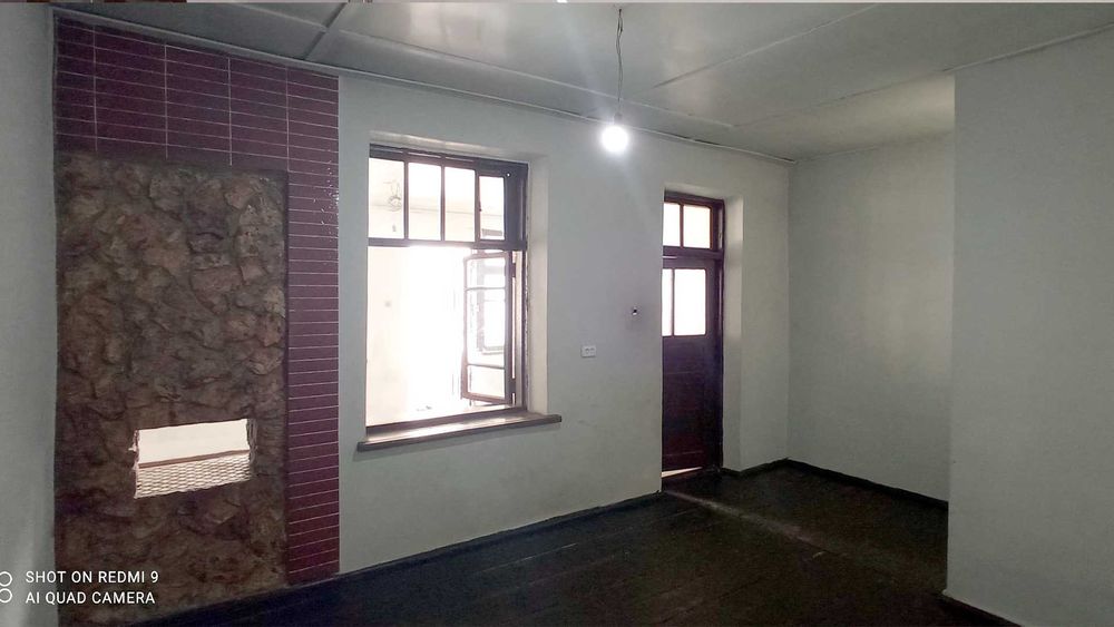 Келес, Кук-теракда уй сотилади.