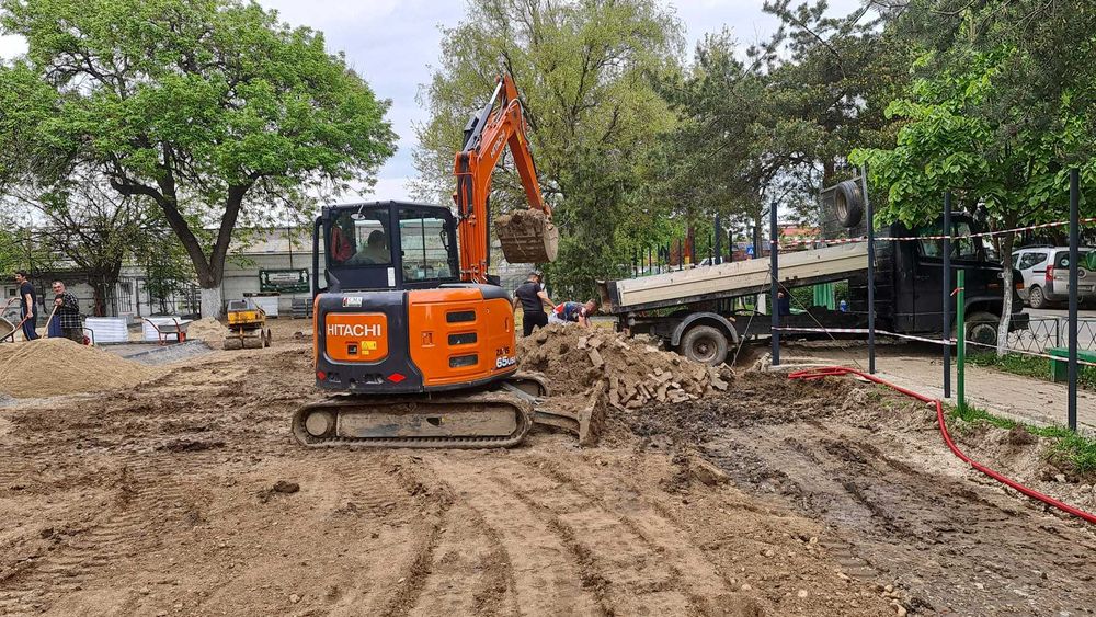 Închiriez excavatoare 6 tone