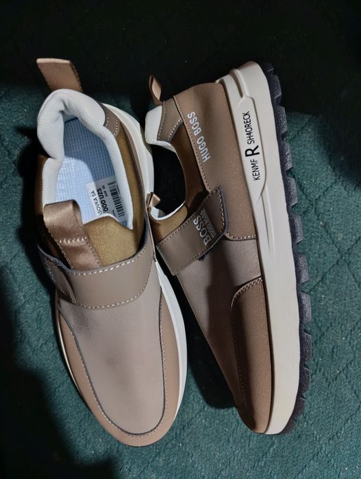 Erkaklar oyoq kiyimi