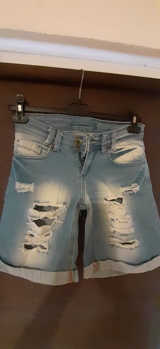 Pantaloni scurți pentru fetite