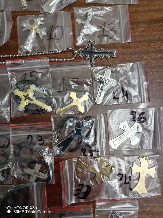 Медицинска стомана Кръстове и ланци