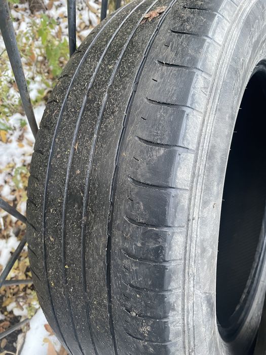 Шины Dunlop 235 65 R18 летние
