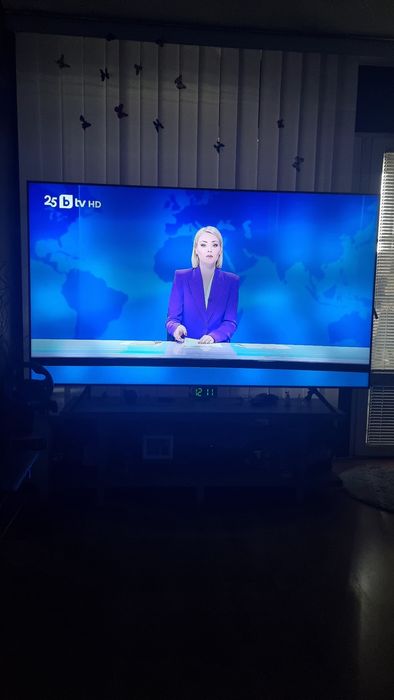 Тв.-Самсунг  85" Цена  1020 Евро