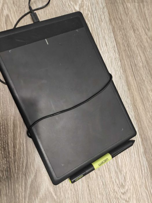 Графический планшет Wacom Bamboo CLT-671