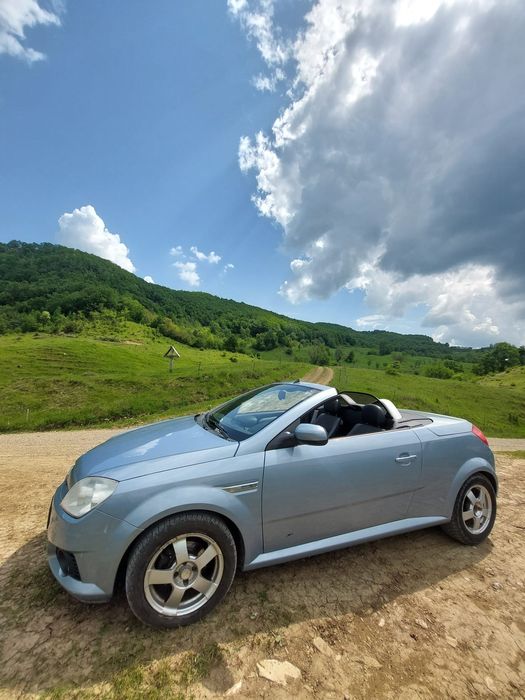 Ușă Opel Tigra Cabrio Decapotabila 2006