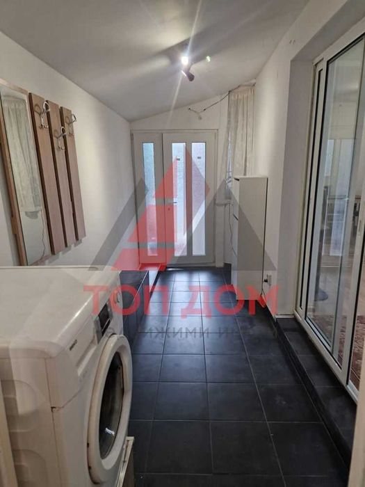 Дава се под наем Тристаен апартамент в Варна, Лятно кино Тракия - 80 кв.м за 561 € - Снимка #12