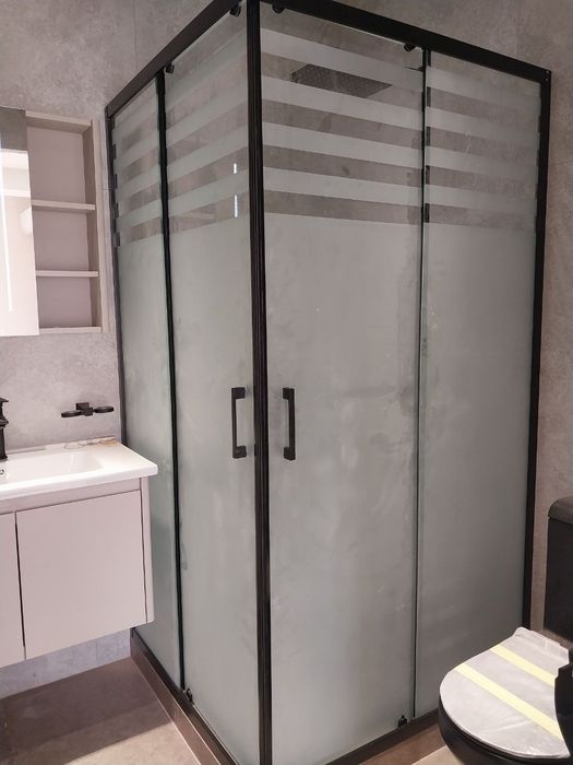 Kalyoniy oyna dushavoy kabina peregarotka perilla