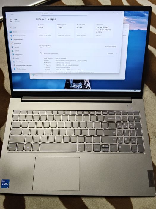 Lenovo Thinkbook i5-1135G7,8gb RAM ,ssd 256 ,15.6 fhd ips