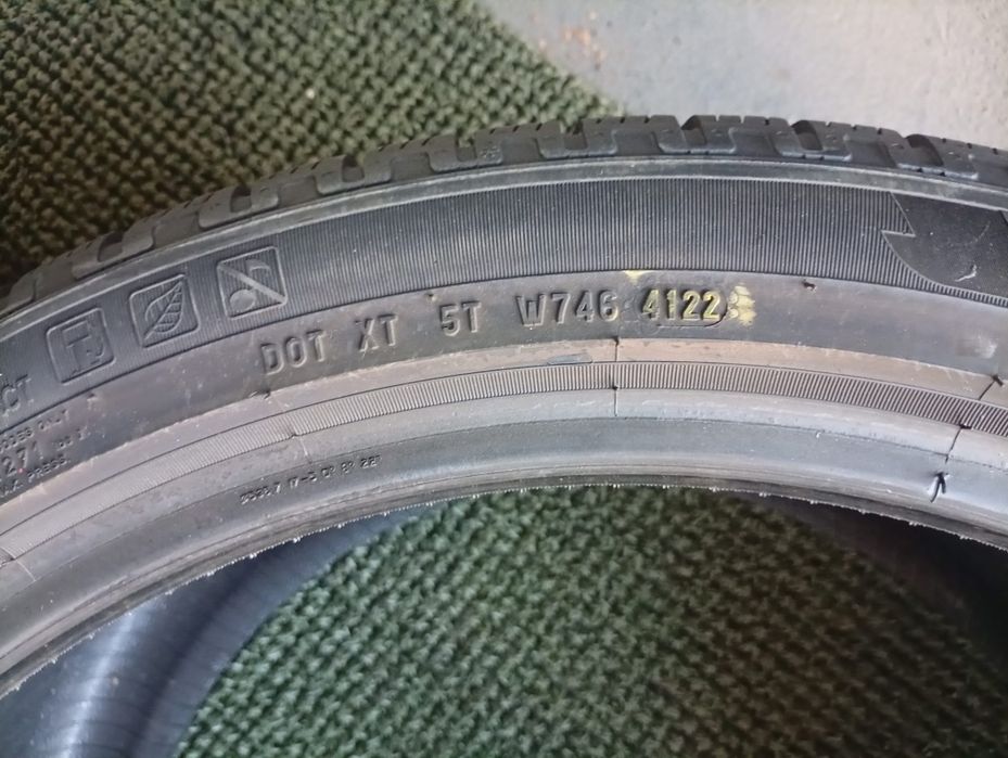 305 35 21 Pirelli m+s