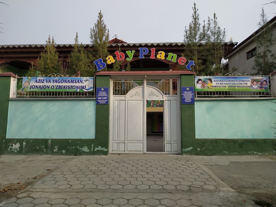 Фаргона шахар марказида уй сотилади