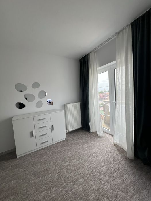 Apartament 2 camere de vanzare