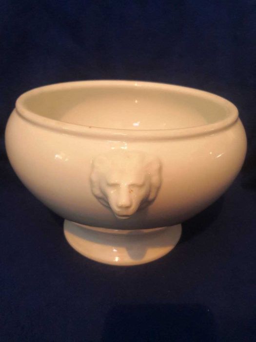 Супница со львами . Германия , 1939 год .