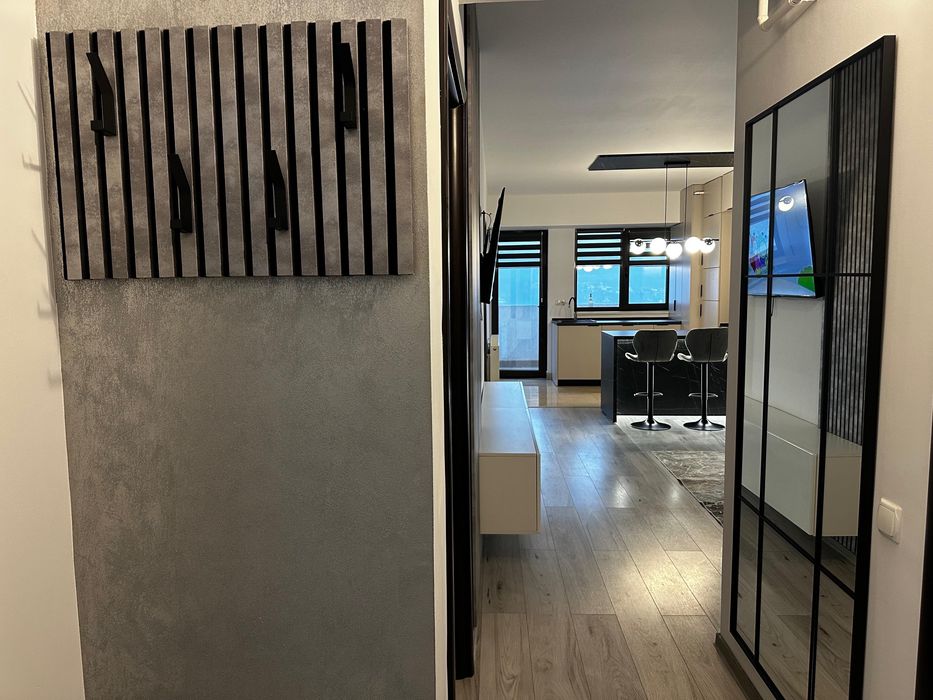 Apartament 3 camere, 72 mp, proaspat renovat si total utilat.