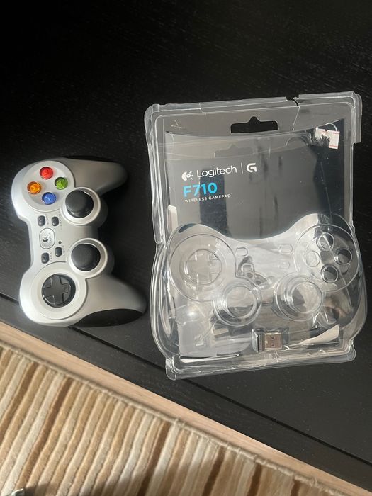 Продам игровой джойстик Logitech F 710