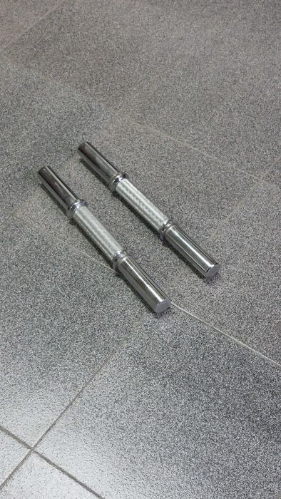 Ръкохватка (къс лост) за поставяне на тежести с диаметър 31мм.