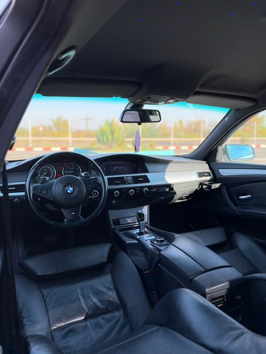 BMW 5 Series 2009 — imagine 5